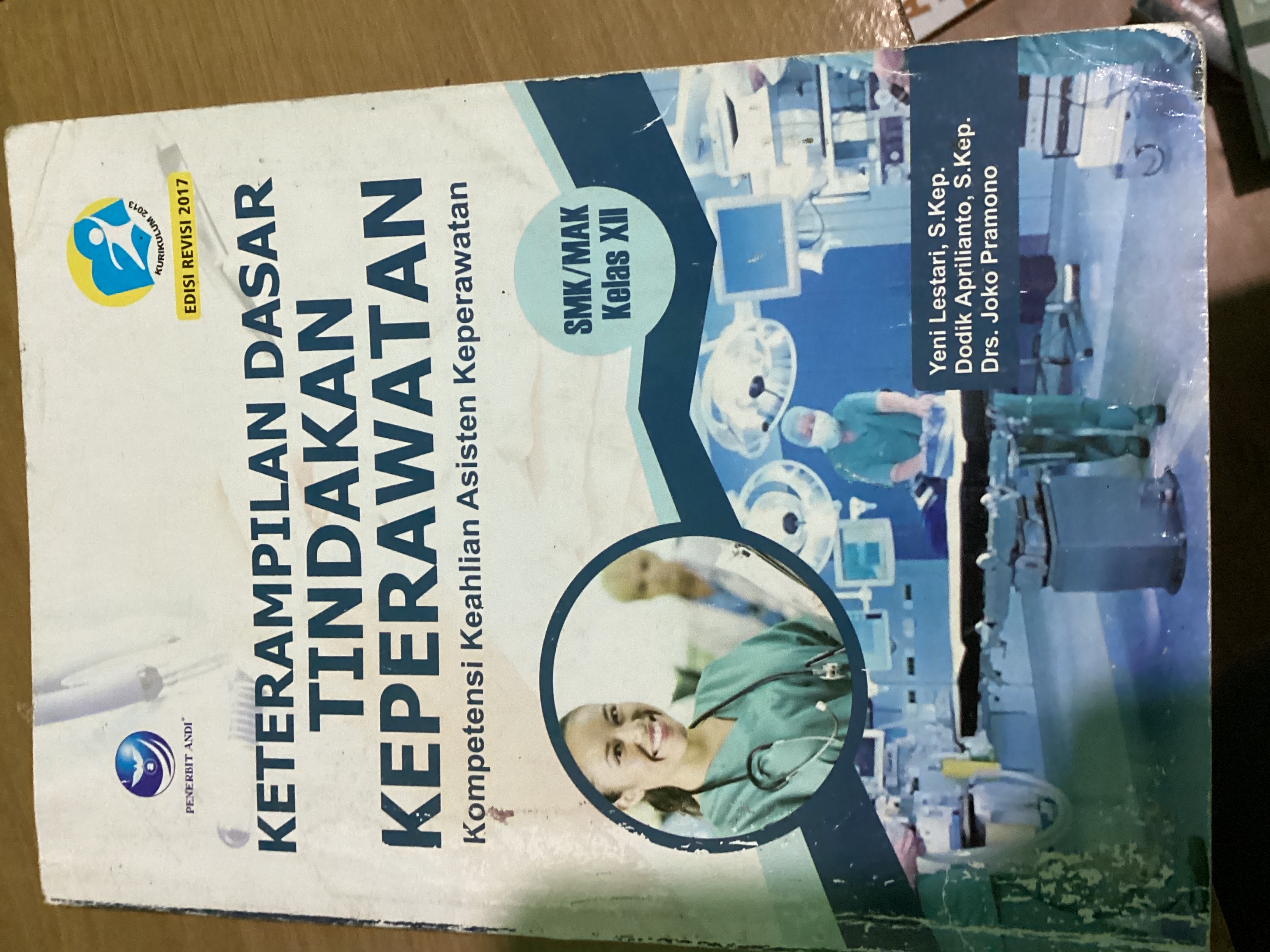 Keterampilan dasar tindakan keperawatan XII